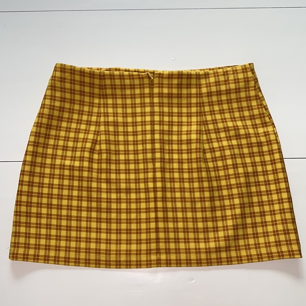 UO Gretchen Plaid Mini Skirt - Picture 9 of 13